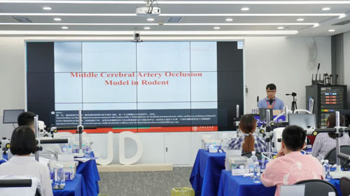 优发国际小动物脑血管病模型实操培训班圆满举办！